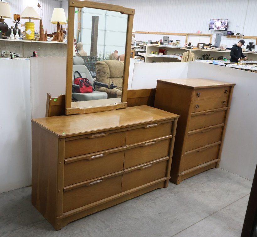 Three Piece Bedroom Set