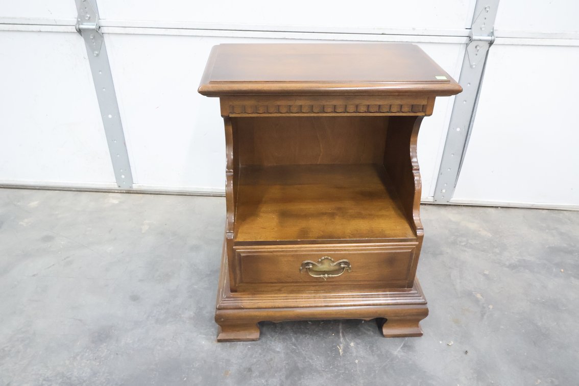 Ethan Allen Side Table