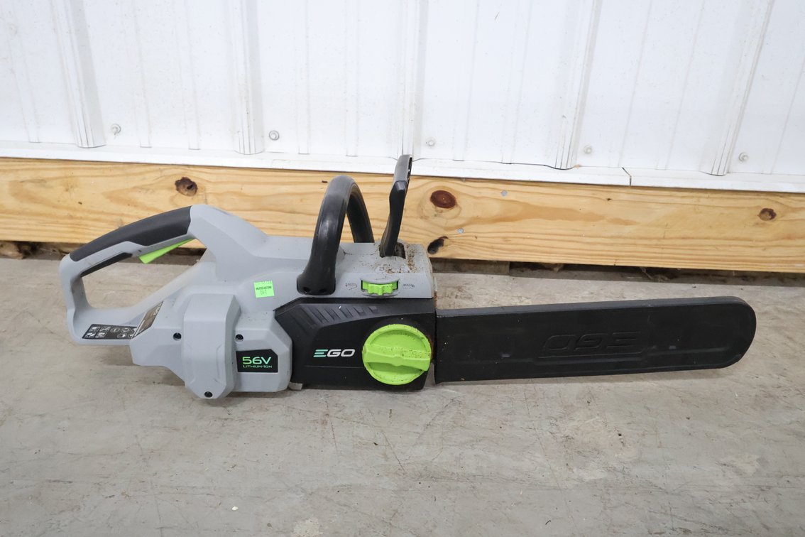 Battery Powered Chainsaw