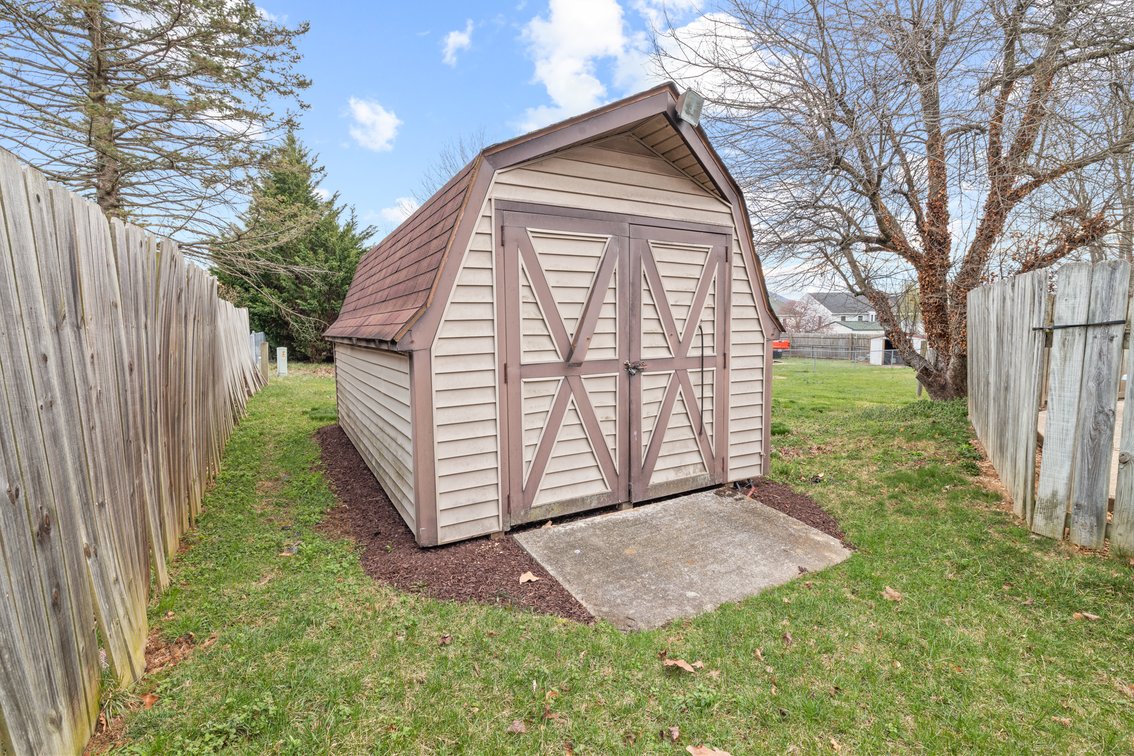 Image for Stuarts Draft Real Estate Auction