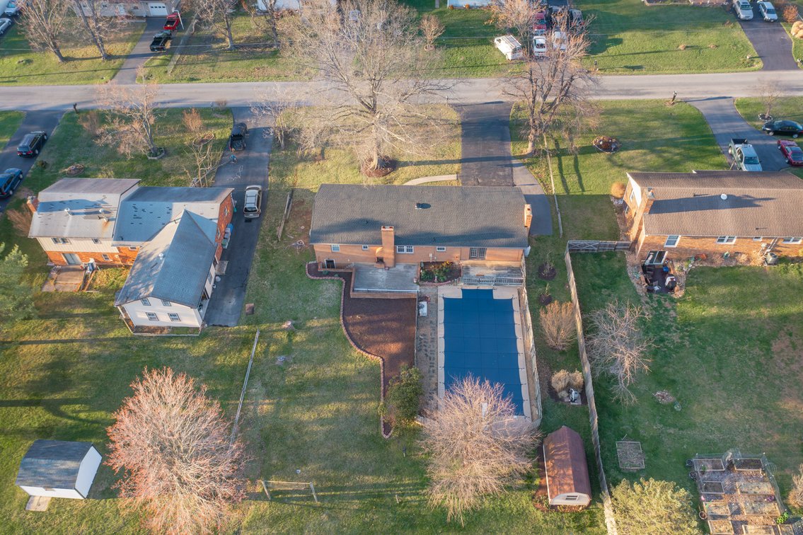 Image for Stuarts Draft Real Estate Auction
