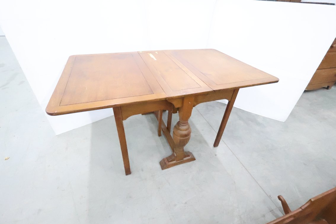 Vintage Oak Drop Leaf Table