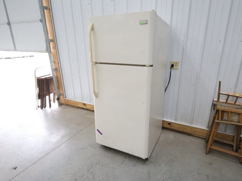 Frigidaire Refrigerator