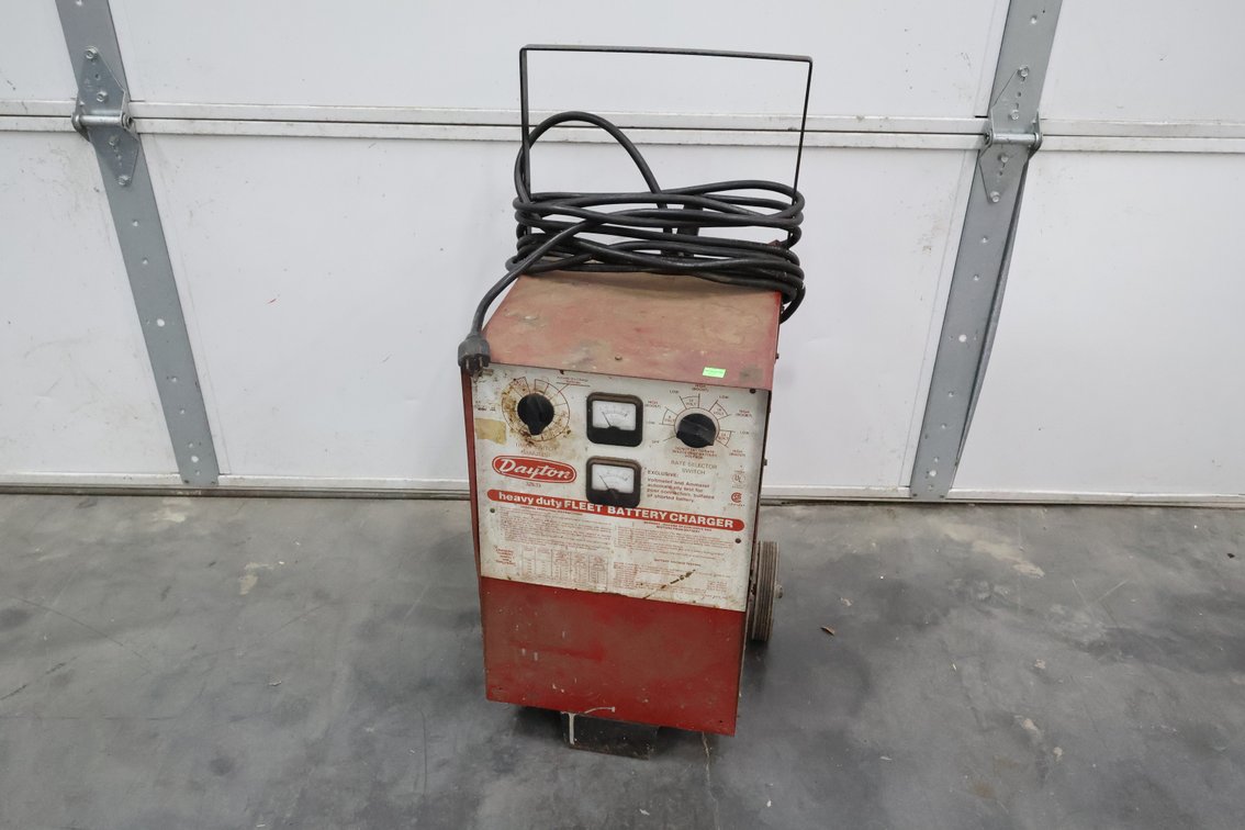 Heavy Duty Fleet Battery Charger