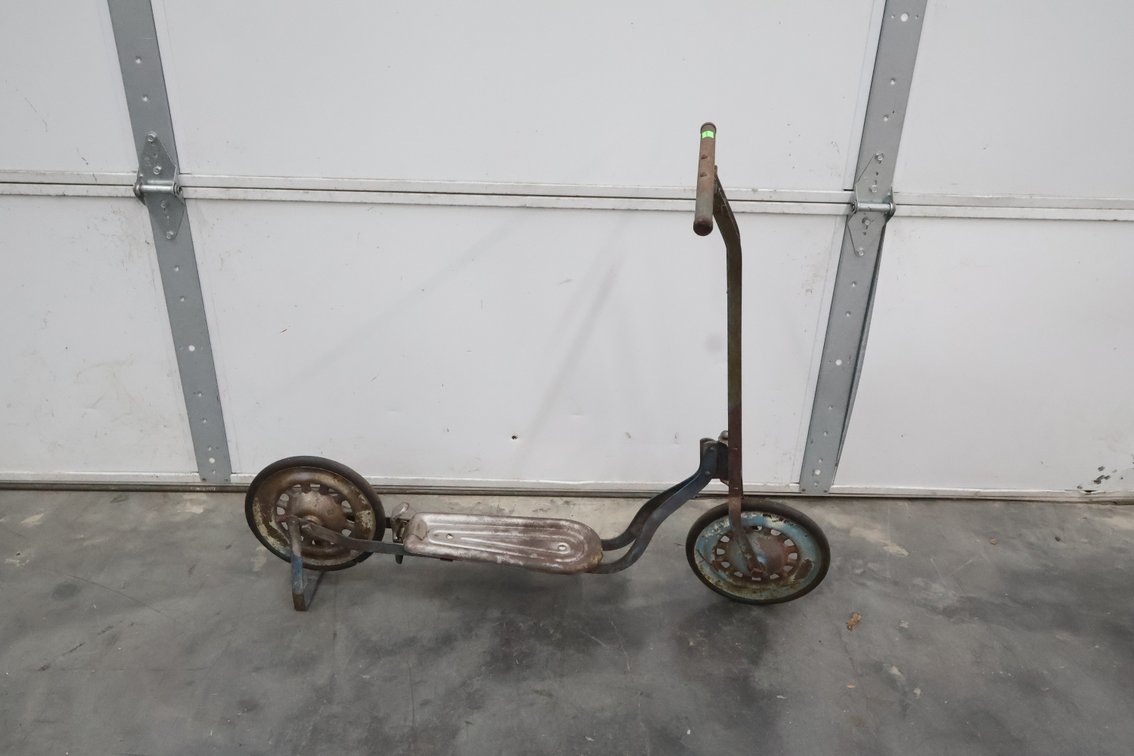 Vintage Metal Scooter