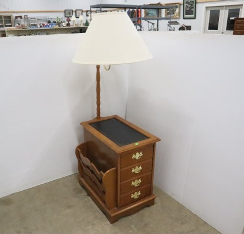 Side Table With Lamp