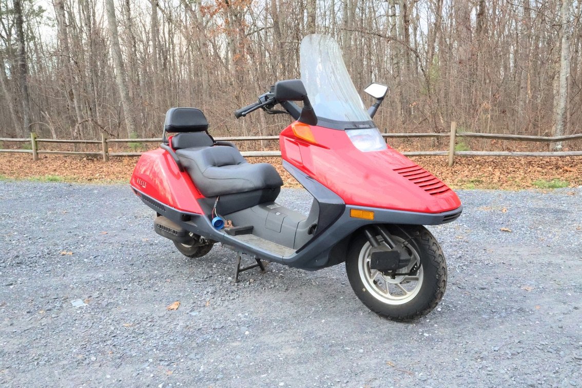 2000 Honda Helix