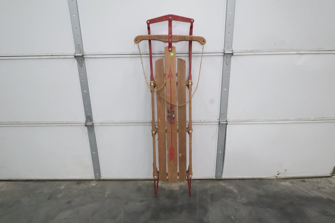 Vintage Runner Sled