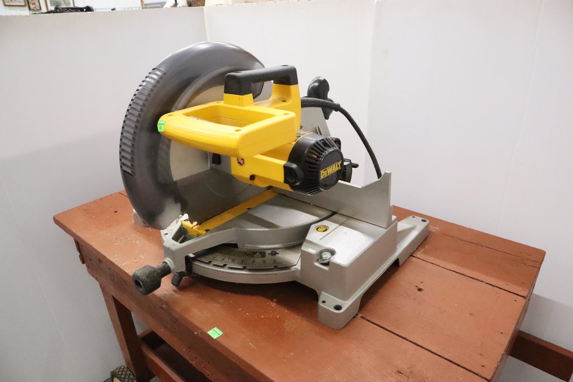 Dewalt Miter Saw