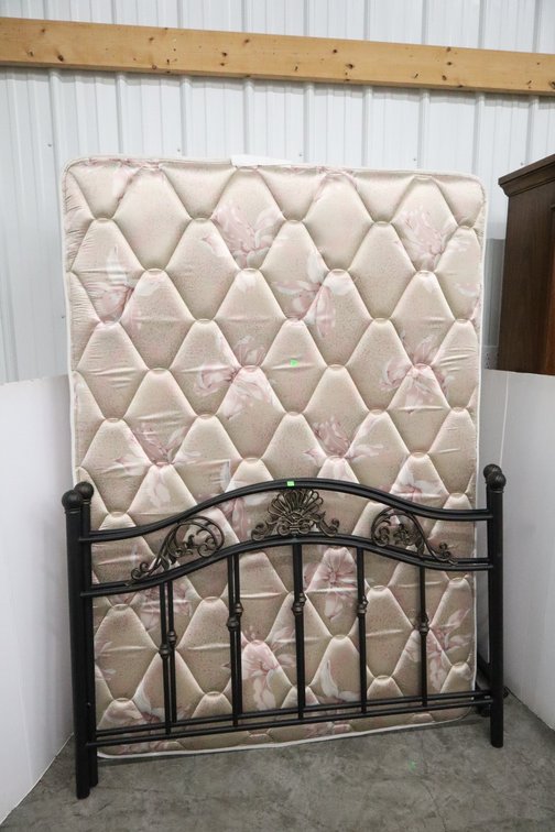 Full Size Bed