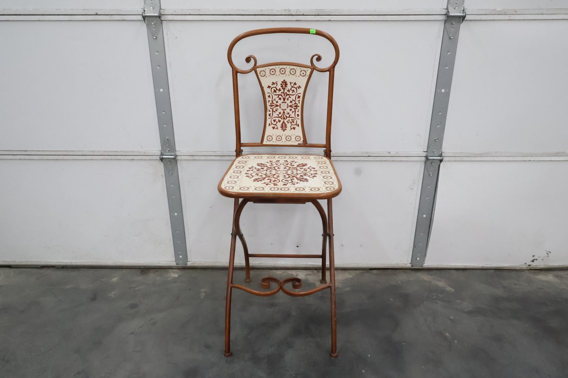 Barstool