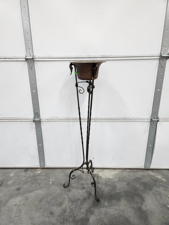 Metal Plant Stand