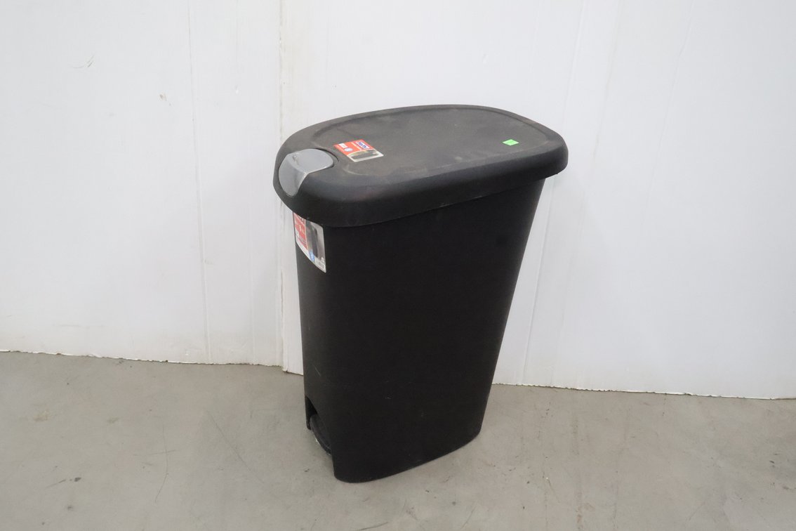 Plastic Trash Can
