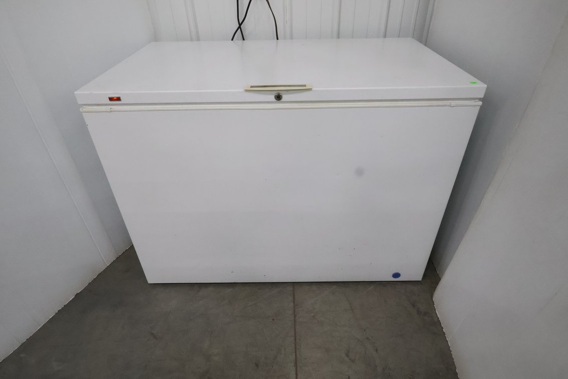 Frigidaire Chest Freezer
