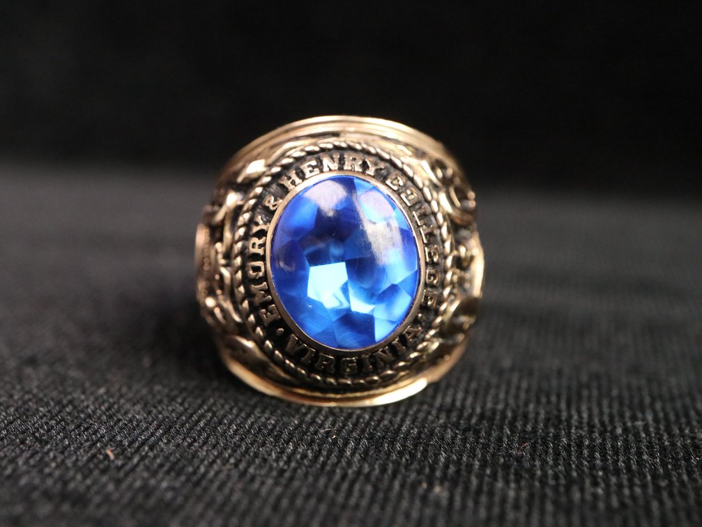 1968 Emory and Henry Virginia College Ring Stamped 10K