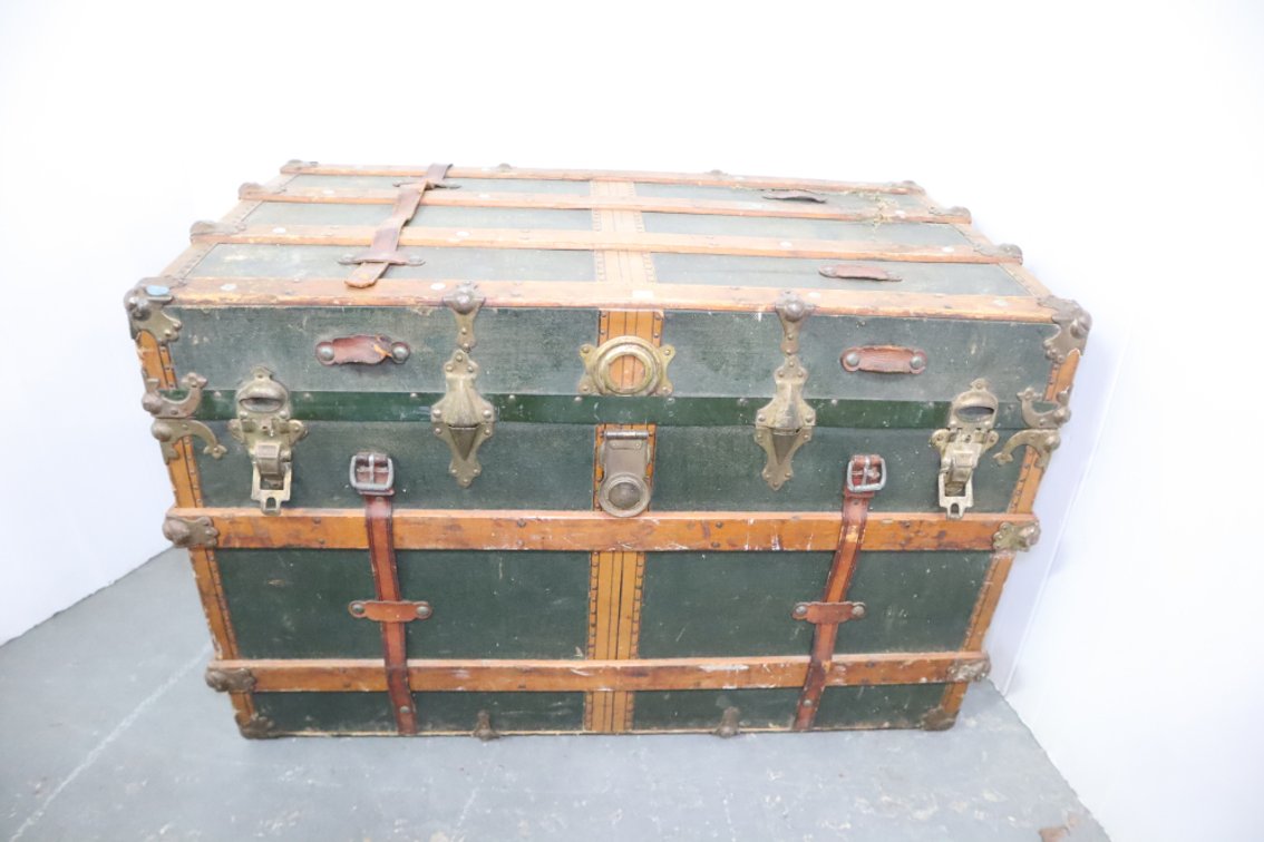 Shipping Trunk