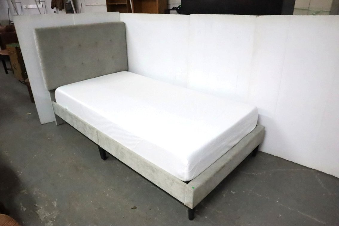 Twin Bed With Mattress