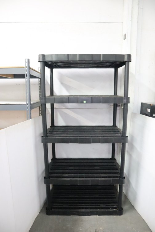 Rubbermaid Shelving
