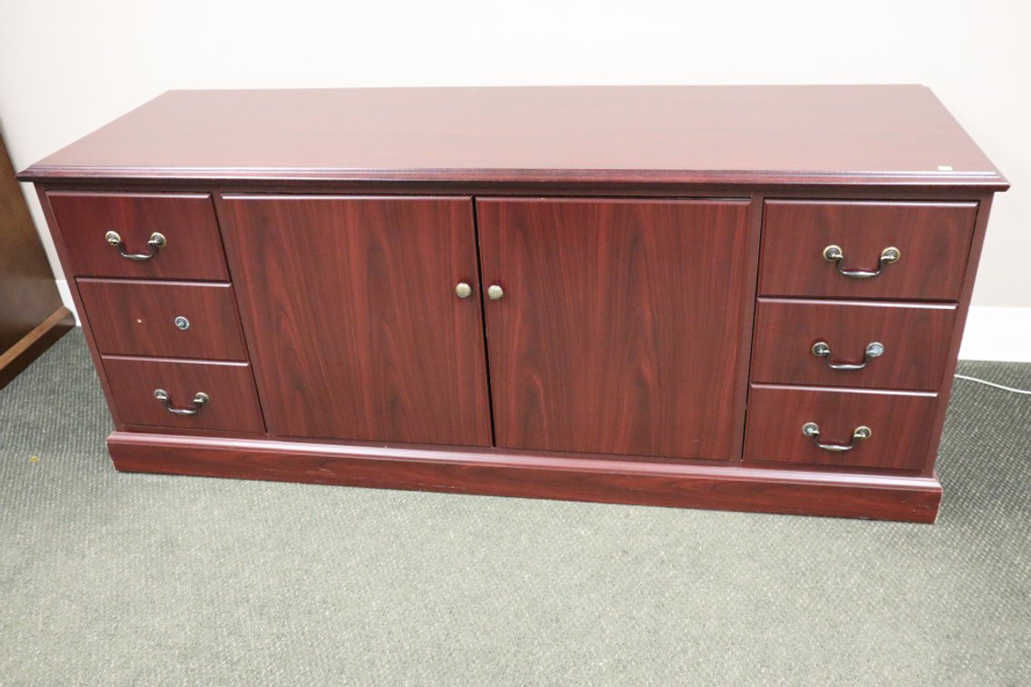 Credenza