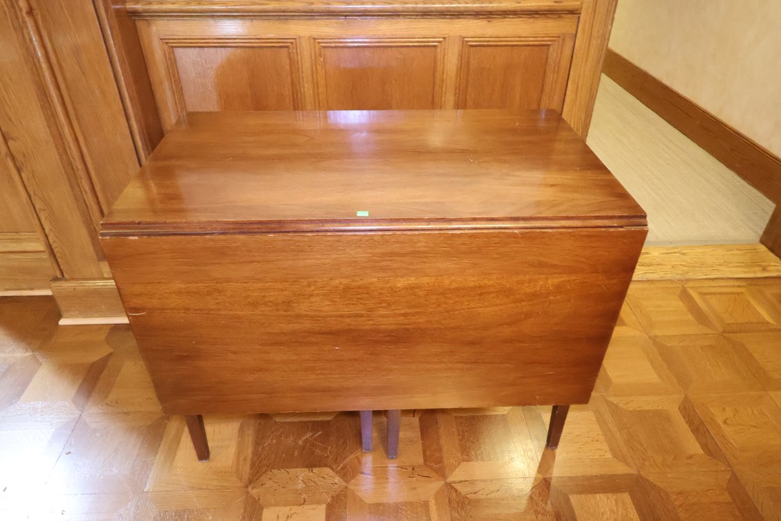 Drop Leaf Table