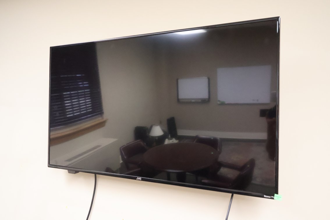 (2) Dry Erase Boards, Tv With Wall Mount