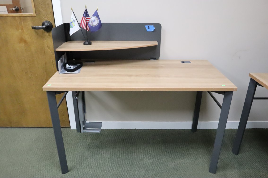 (1) Desk