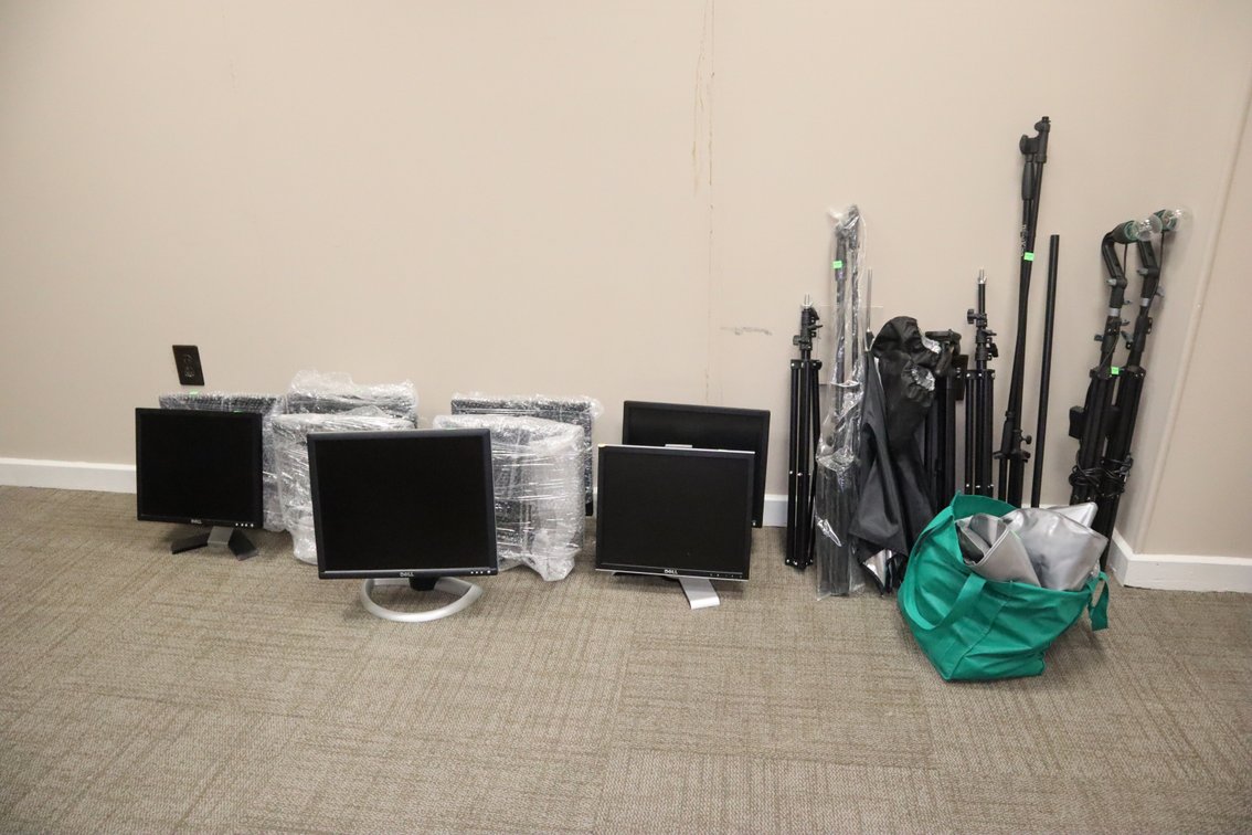 PC Monitors