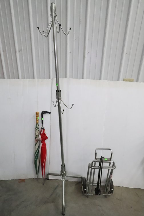 Paltry, Luggage Cart, Umbrellas