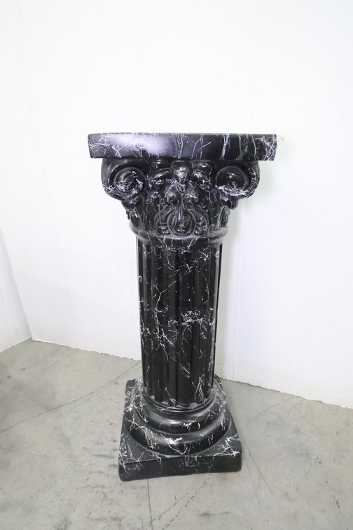 Plaster Stand