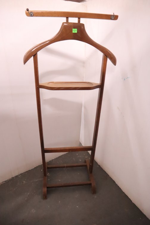 Butler Stand