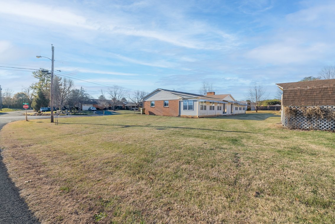 Image for Waynesboro Estate Home