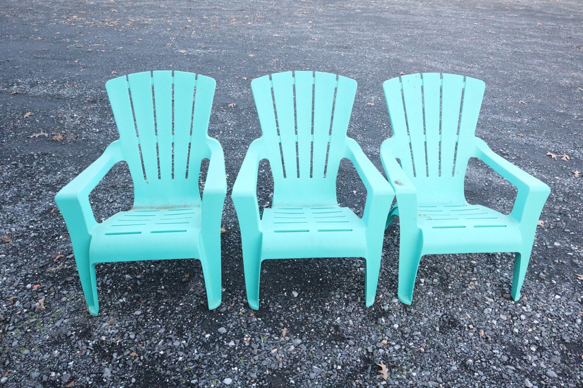 3 Plastic Patio Chairs