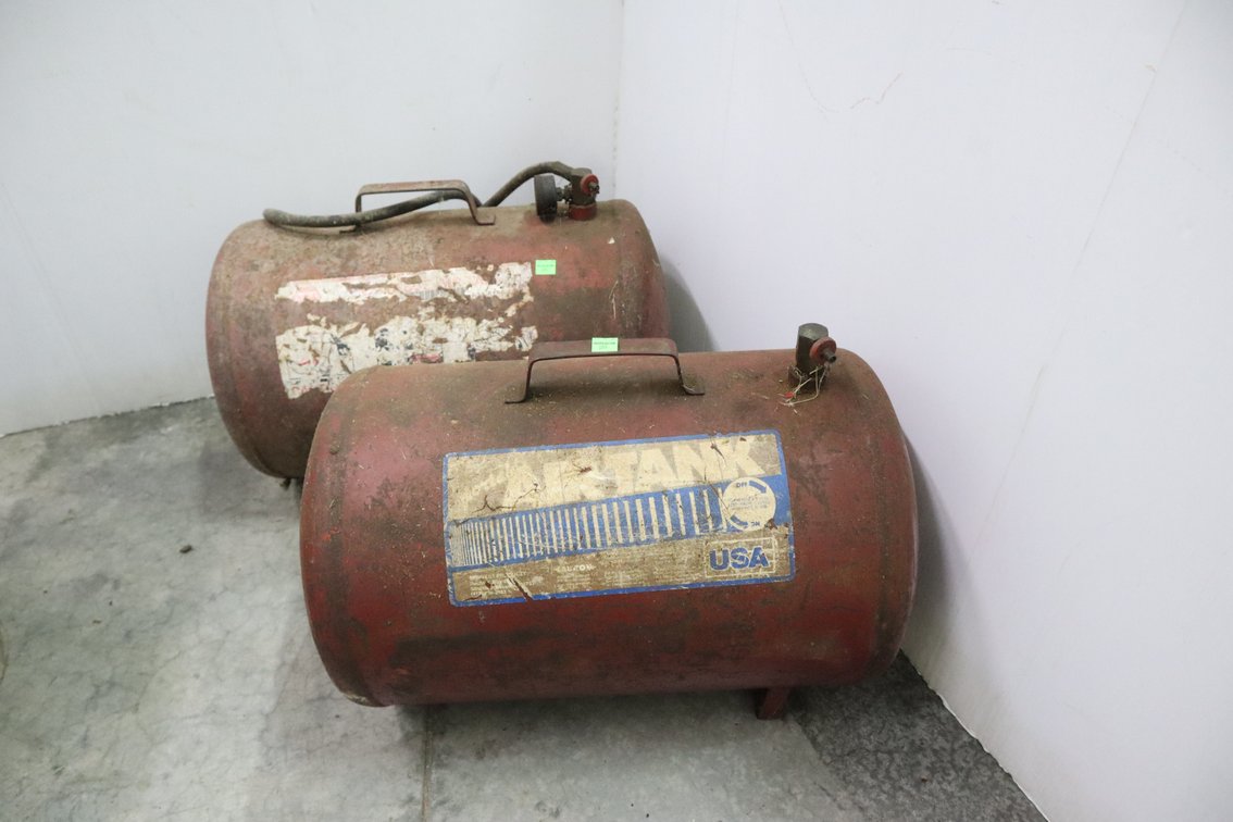 Pair of Portable Air Tanks
