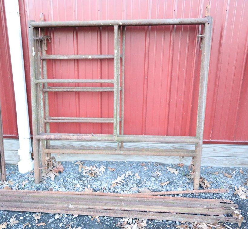 2 Sets of 4X5 Ft Scaffolding With Cross Braces