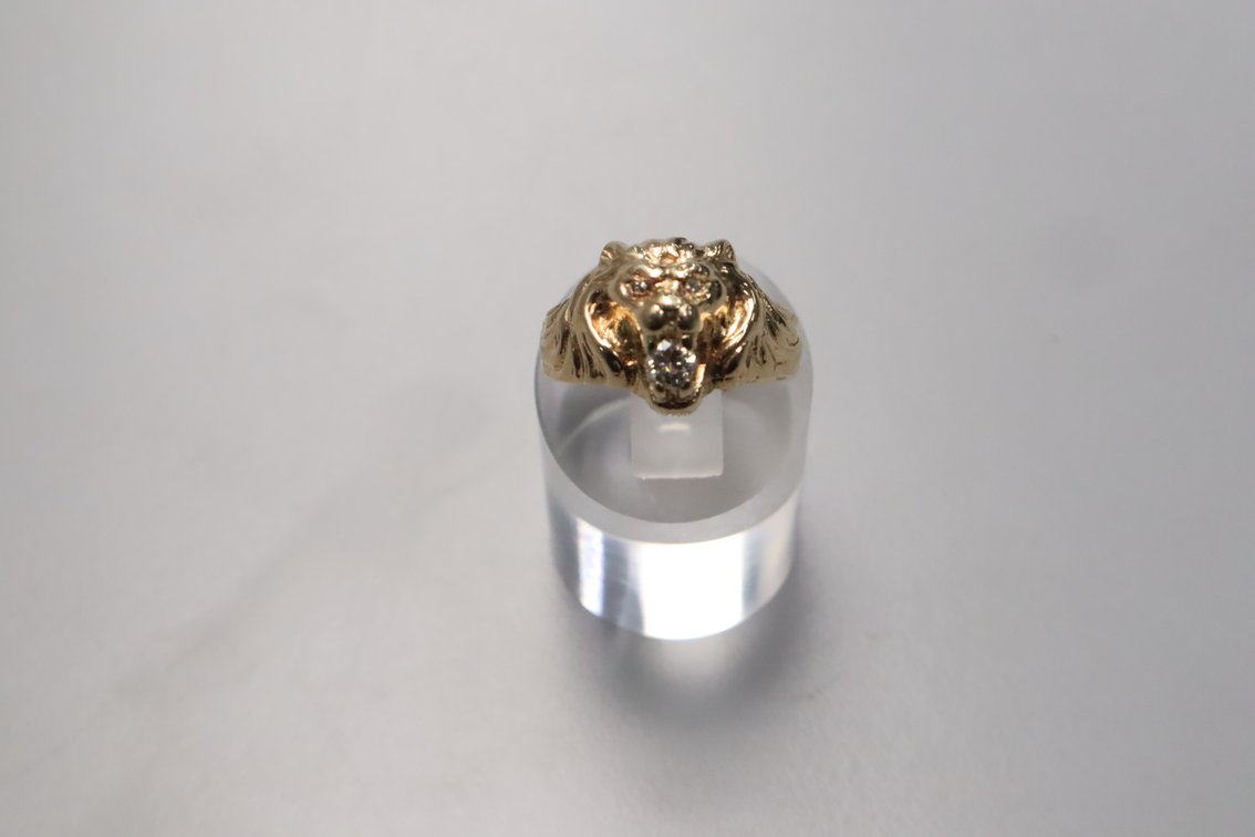 14K Yellow Gold Lion’s Head Ring 1/3 ct Center, 2.05 Eyes