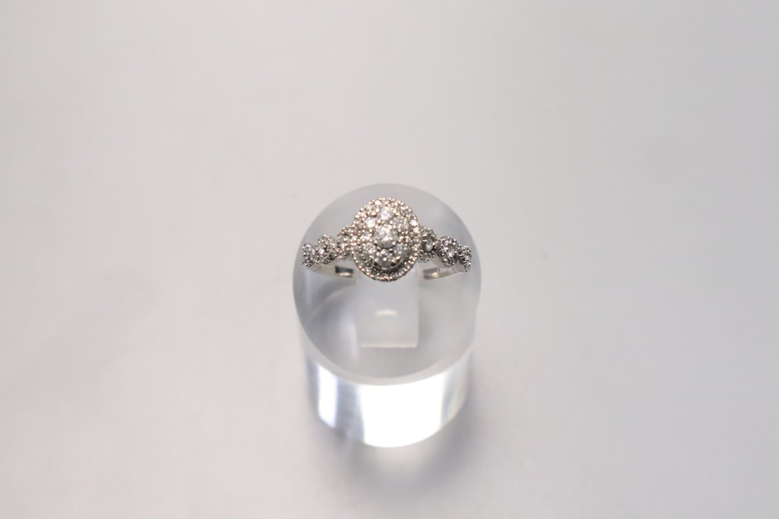 10K White Gold Cluster Natural Diamond 1/4 ct