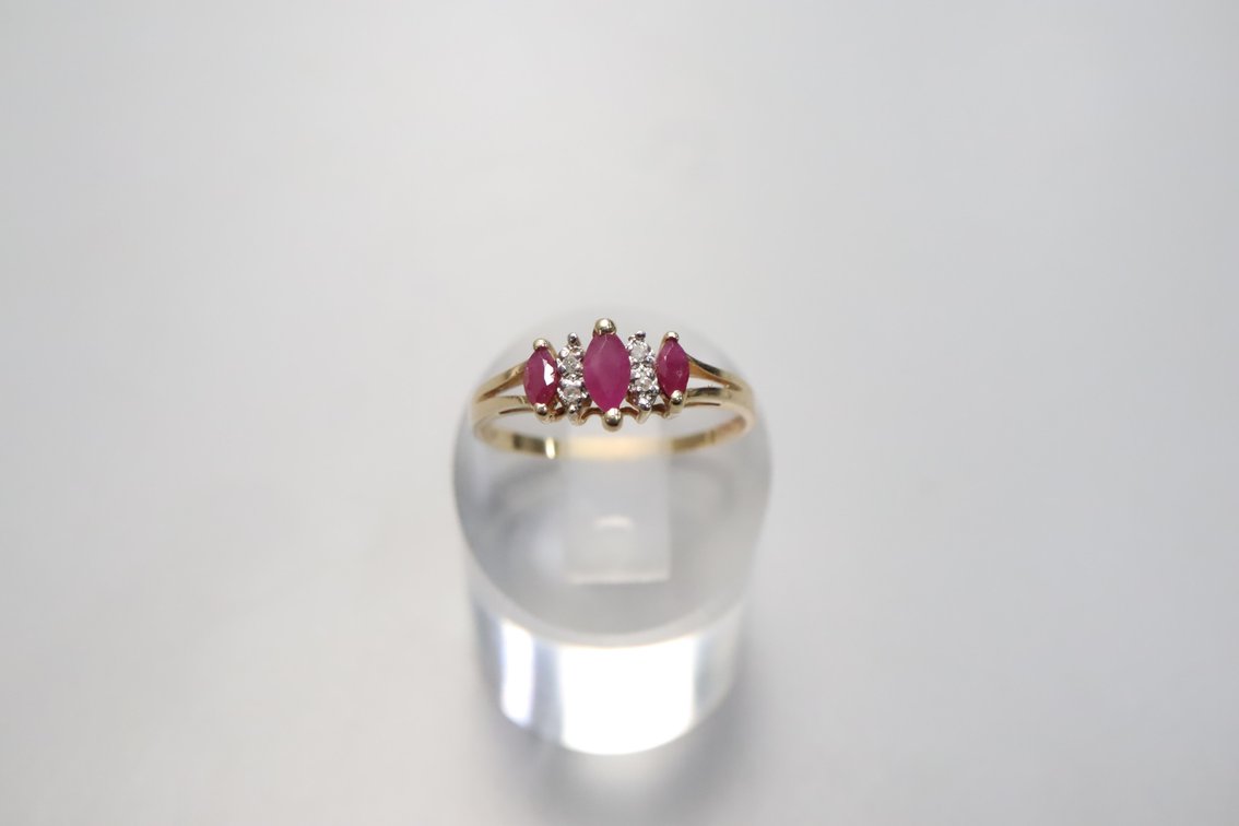 10K Yellow Gold Ruby and Diamond Ring