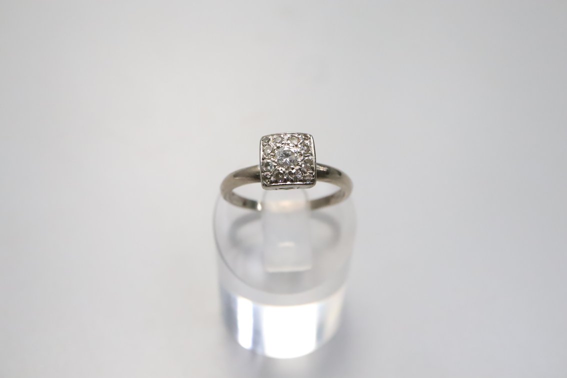 14K White Gold Square Diamond Cluster 1/5 ct