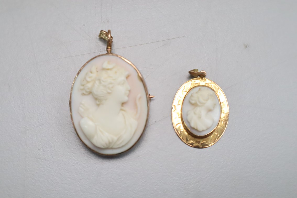 (2) Vintage 10K Gold Cameo Pins