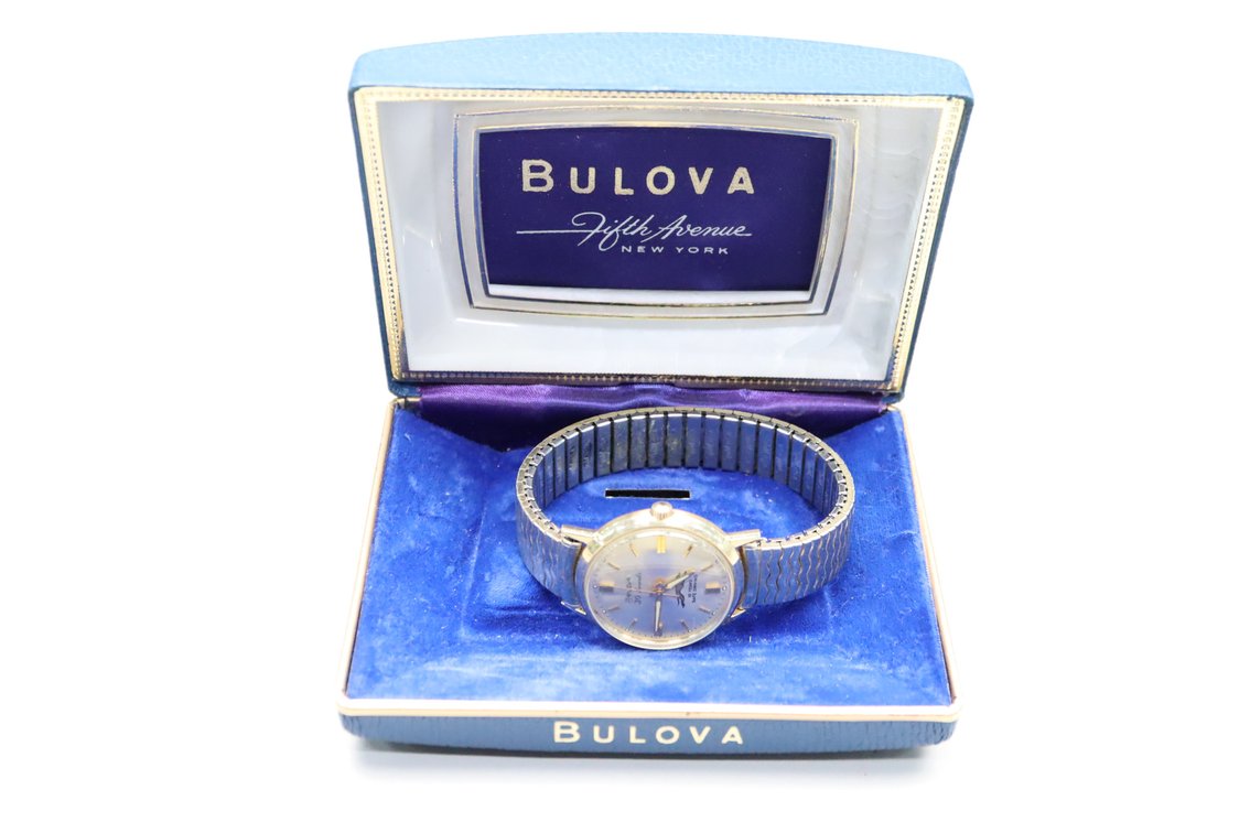 30 Jewel 10 yr Service Watch Bulova w/ original box (pre-engraved)
