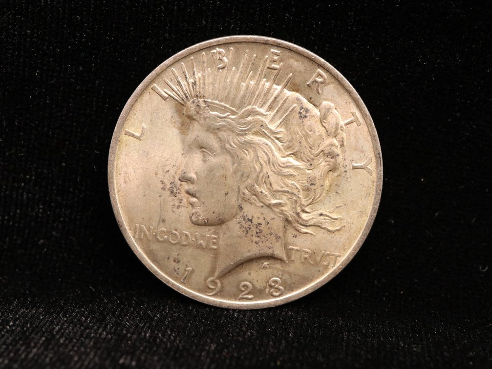 1923 Peace Dollar AU