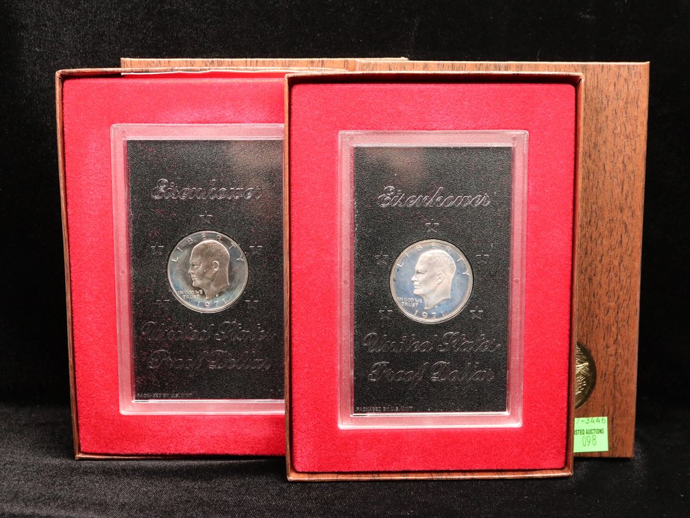 (2) 1971 S Eisenhower Dollars
