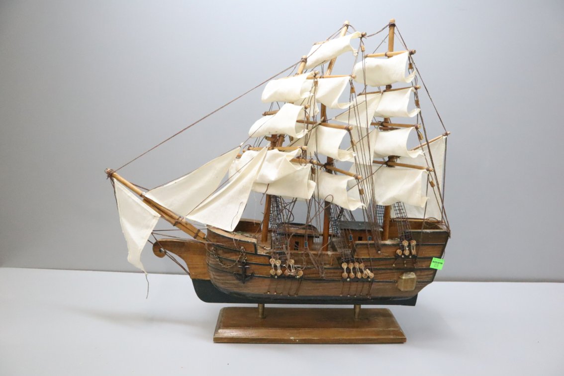 Model Ship