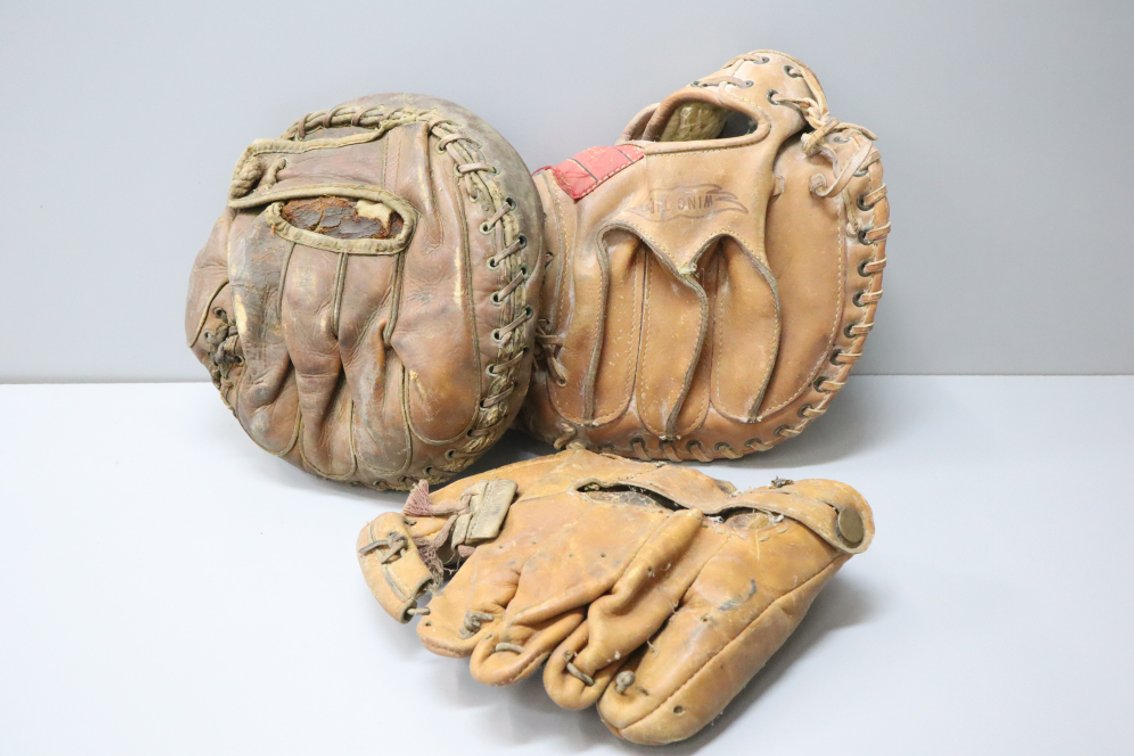 Vintage Baseball Gloves