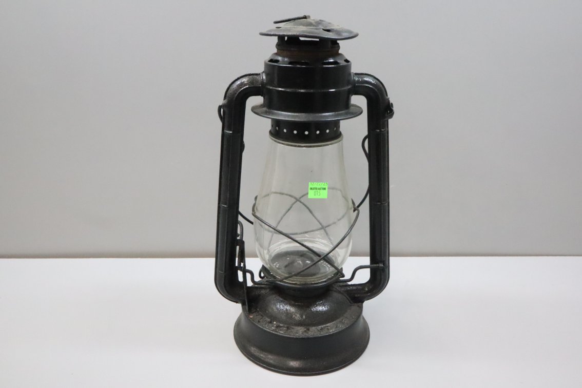 Dietz Blizzard Lantern
