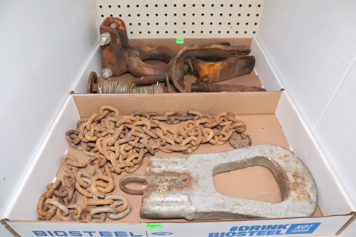 Hitch Parts and Chain
