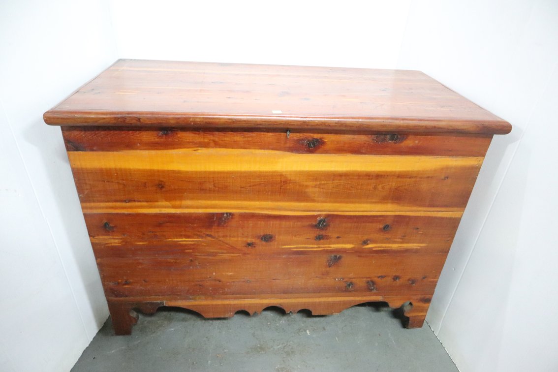 Cedar Deep Chest, One Leg Needs Repair