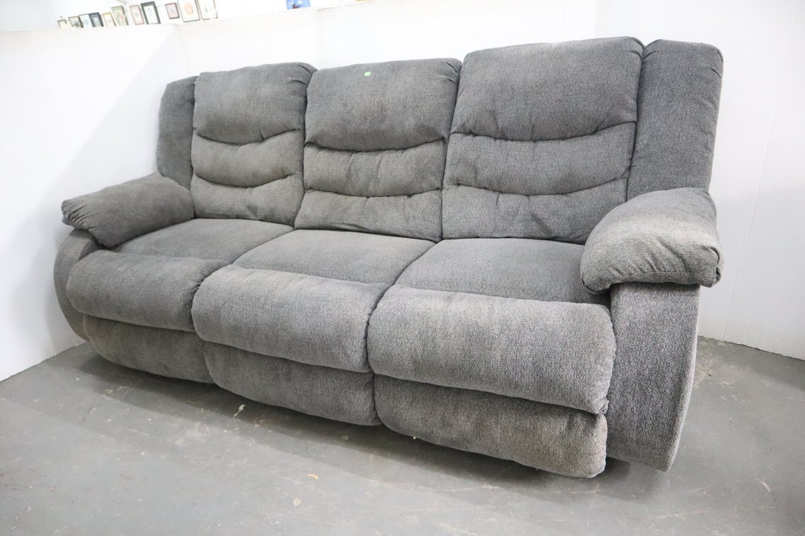 Sofa With End Recliners