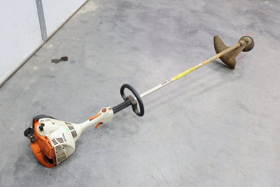Stihl 56 RC String Trimmer