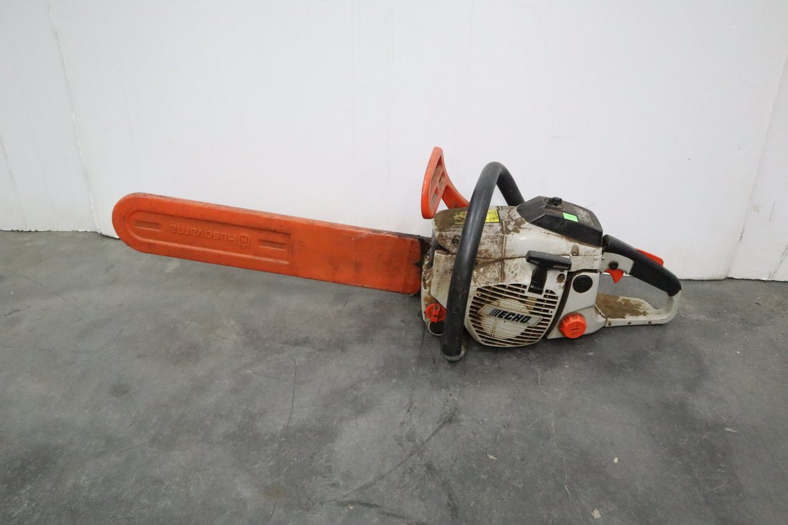 Echo Chainsaw, Running Condition Unknown